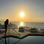 Lucy Sea View
