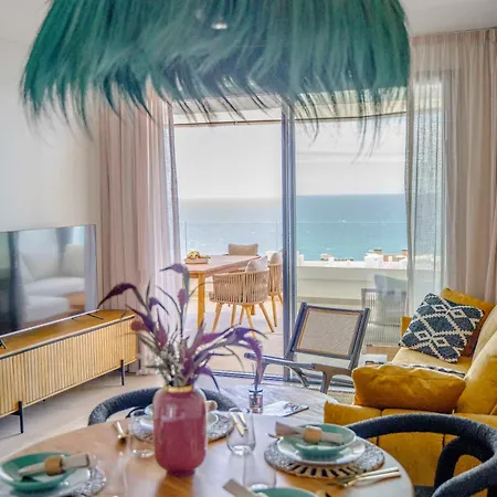 Апартаменты Lucy Sea View