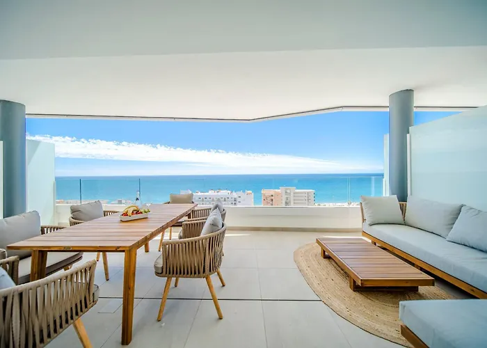 Lucy Sea View Apartment Fuengirola *